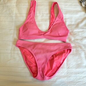Neon pink sbikini